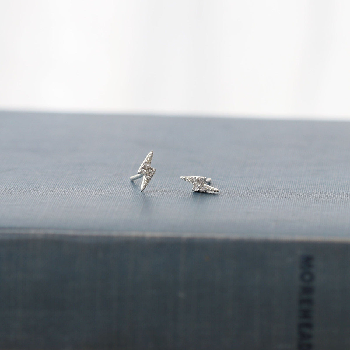 Lightning Bolt Diamond Stud Earrings – kris nations