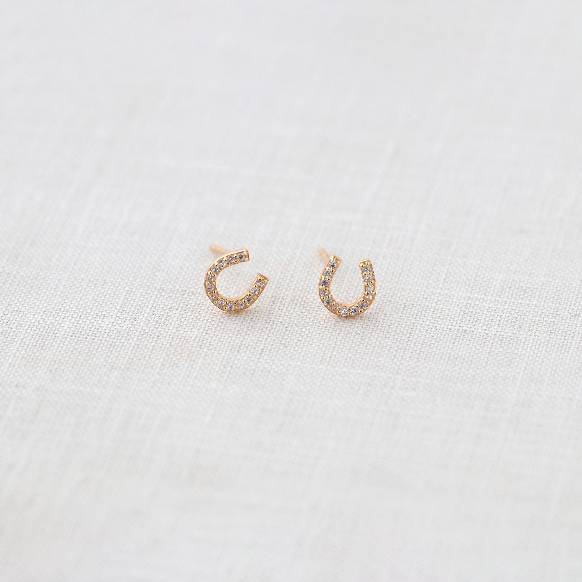 ゆ*ー様 IRIS EARRINGS ours strong