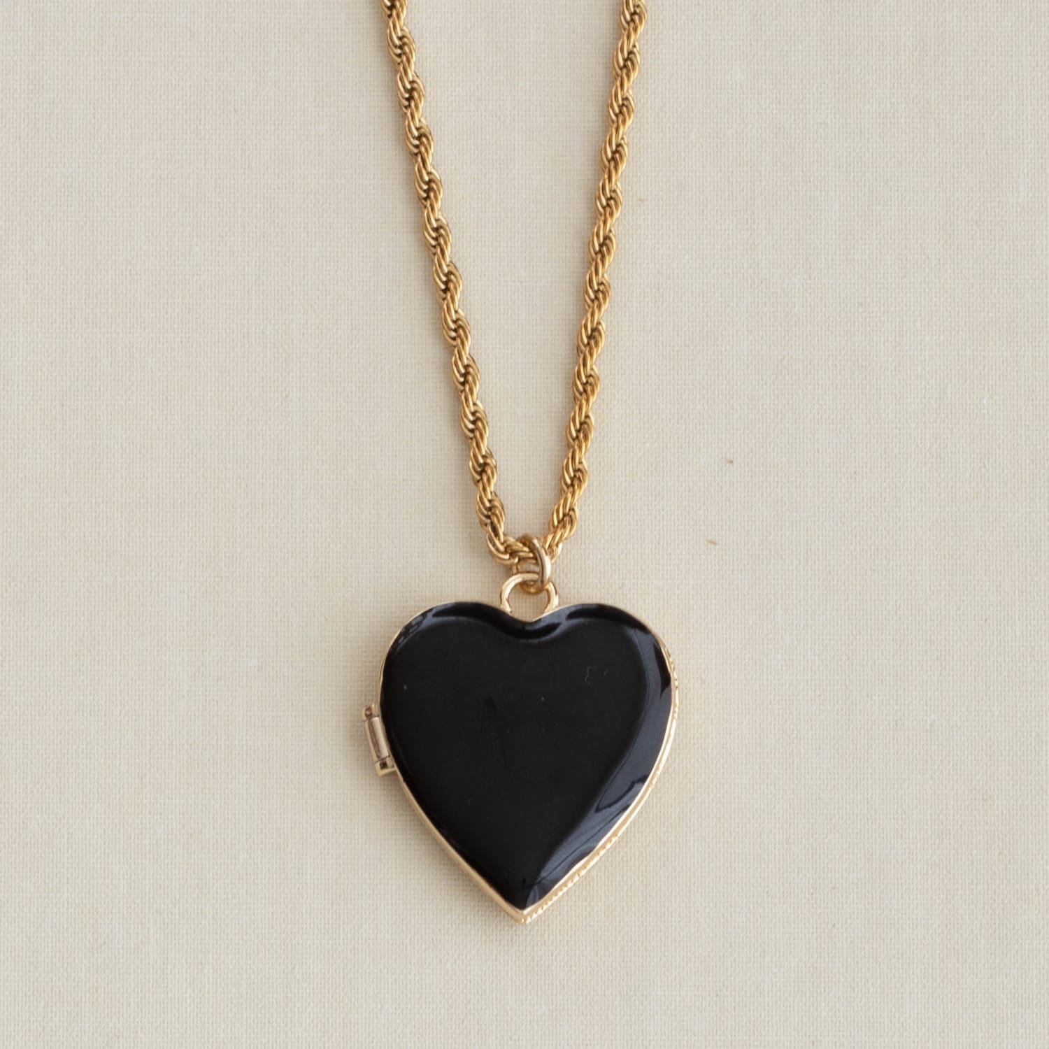 Hello Gorgeous Heart Enamel Locket